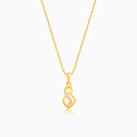Golden Pretty Geometric Pendant With Link Chain