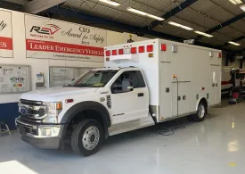 New Leader F550 4x4 Ambulance
