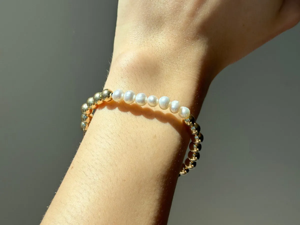 Olivia Pearl Bead Bracelet