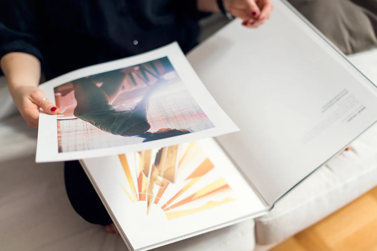SHARE — New Heroes & Pioneers Art Book
